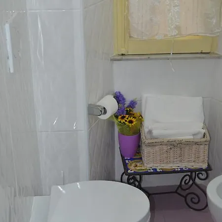 Charming House Bed and breakfast Roma