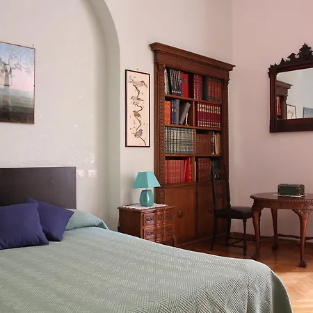 Bed and breakfast Charming House Roma
