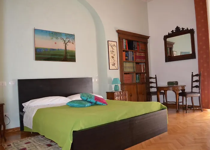 Charming House Bed & Breakfast Rom