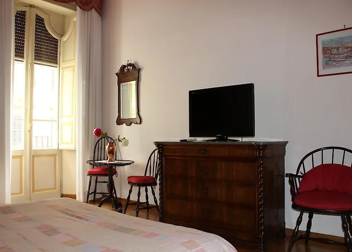 Bed & Breakfast Charming House 2*