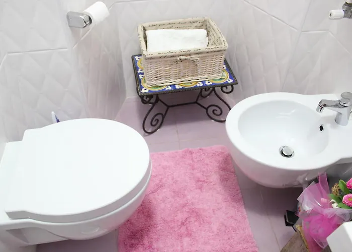 Charming House Bed & Breakfast Rom