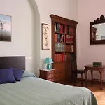 Bed & Breakfast Charming House Rome
